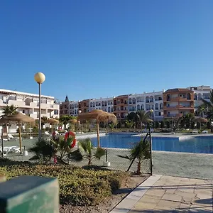Casa Baja Naturista Con Palmeras Y Patio! Vera